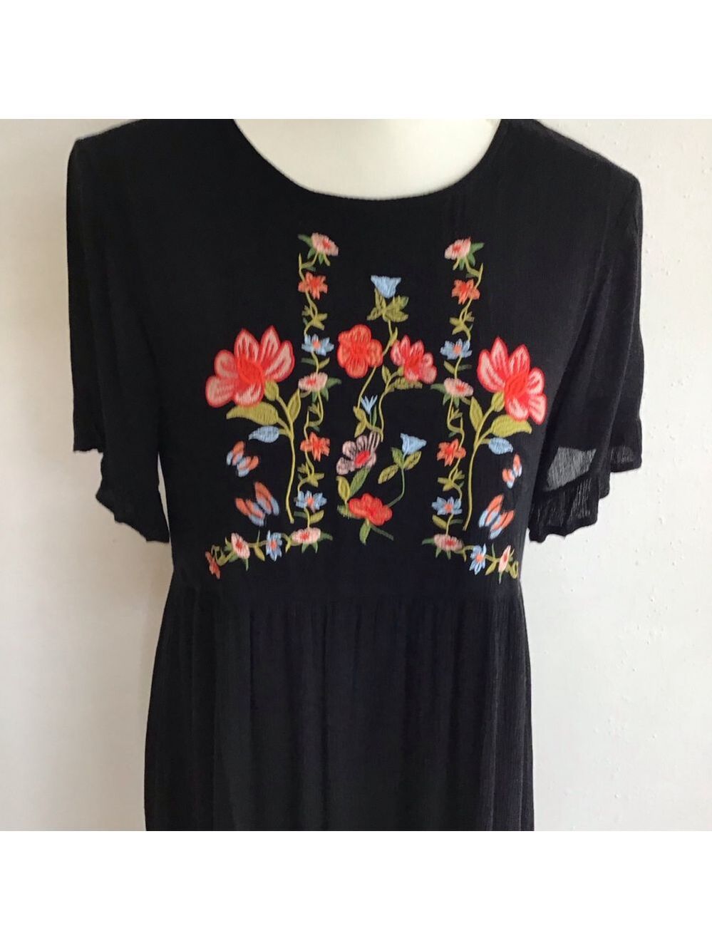 Everleigh Women Black Floral Embroidered Fun Mini Dress XS - Picture 6 of 14